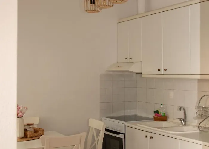 Odysseus Sea View Maisonette * Psakoudia