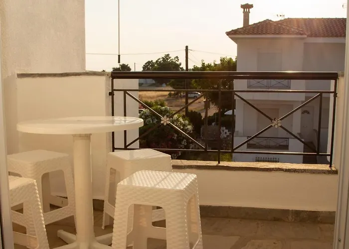 Odysseus Sea View Maisonette