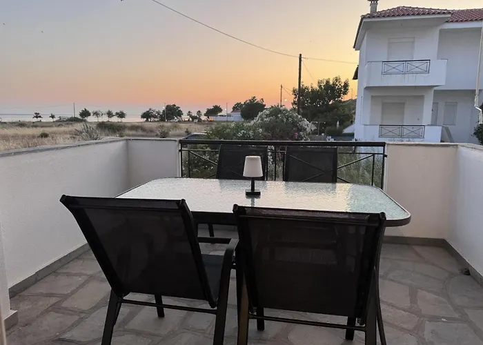 Odysseus Sea View Maisonette Psakoudia